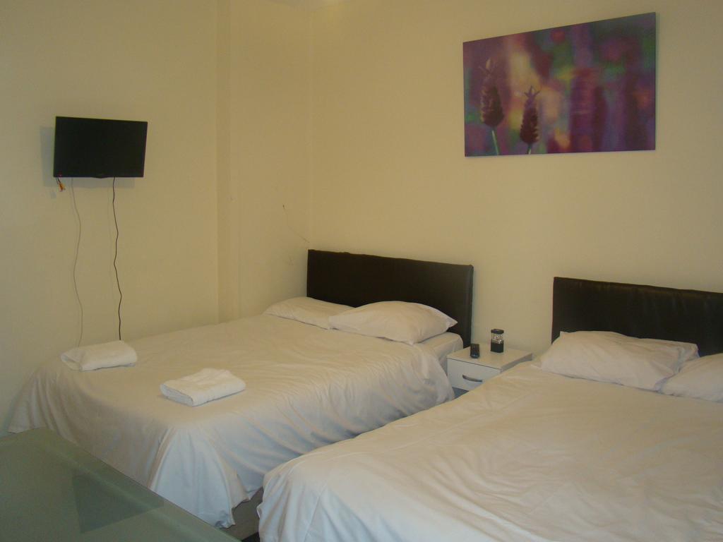 Kensington Rooms And Apartments London Room photo